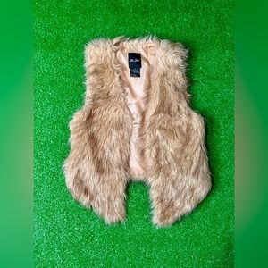 Sexy Fur Vest 🦁